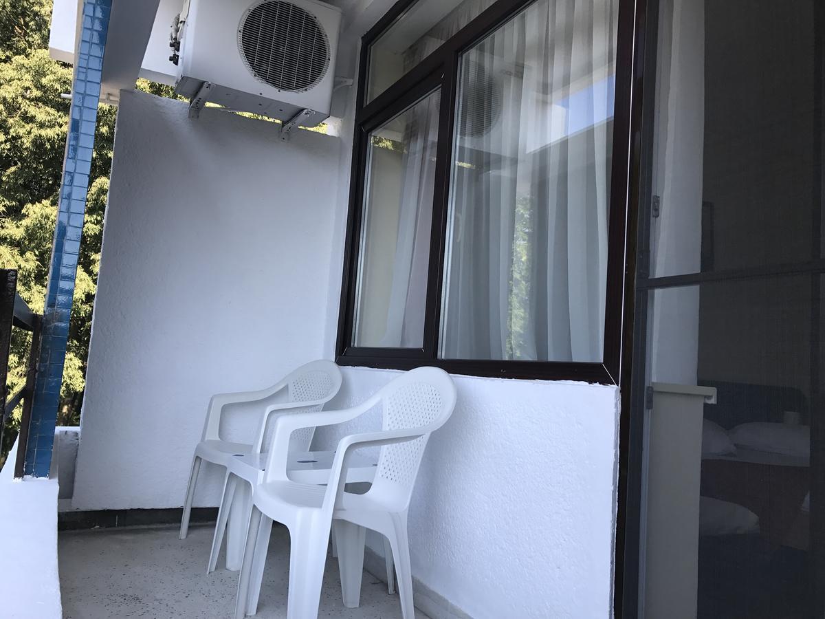 Hotel Callatis เนพทุน ภายนอก รูปภาพ